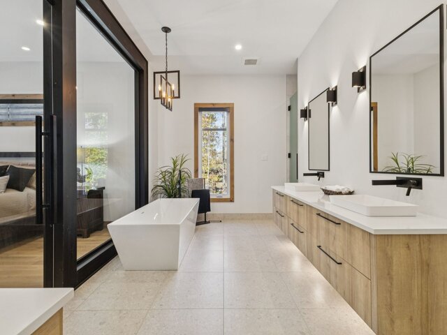 Salle de bains attenante à la CCP