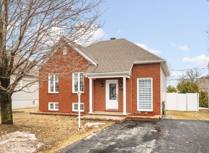 683 Av. du Cheval-Blanc, Des Fleurs,Rémi Berthiaume,Cheval Blanc, Gatineau (Gatineau), Outaouais